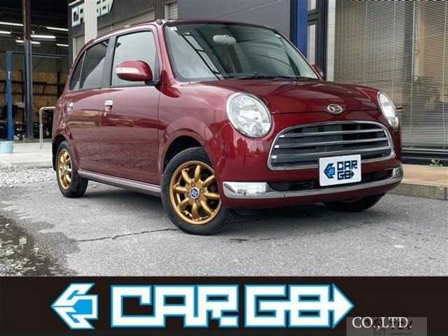 2005 Daihatsu Miragino