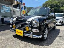 2001 Daihatsu Miragino