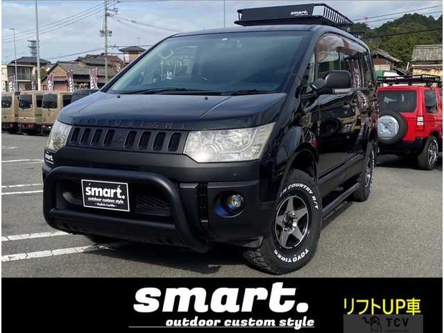 2008 Mitsubishi Delica D5