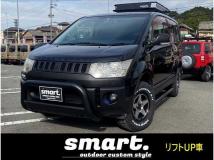 2008 Mitsubishi Delica D5