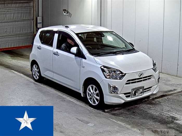 2018 Daihatsu Mira Es