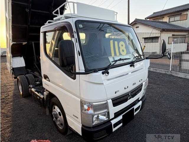 2014 Mitsubishi Canter