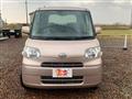 2010 Daihatsu Tanto