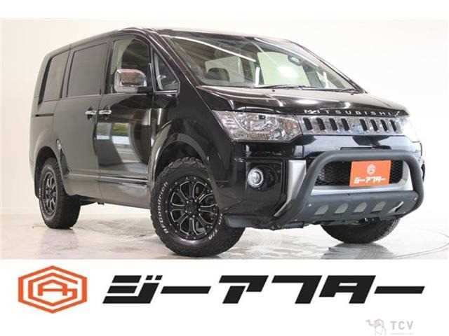 2015 Mitsubishi Delica D5