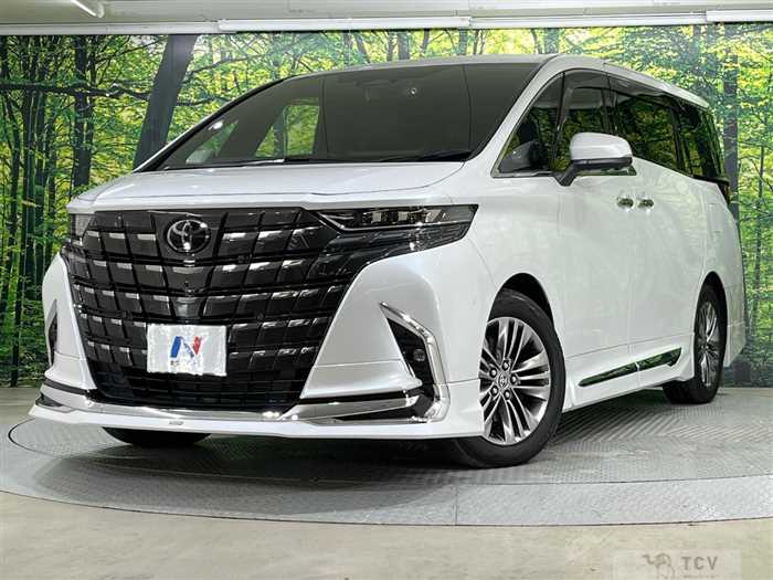 2023 Toyota Alphard Hybrid