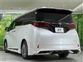 2023 Toyota Alphard Hybrid