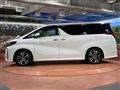 2022 Toyota Alphard