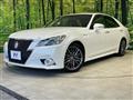 2013 Toyota Crown Hybrid