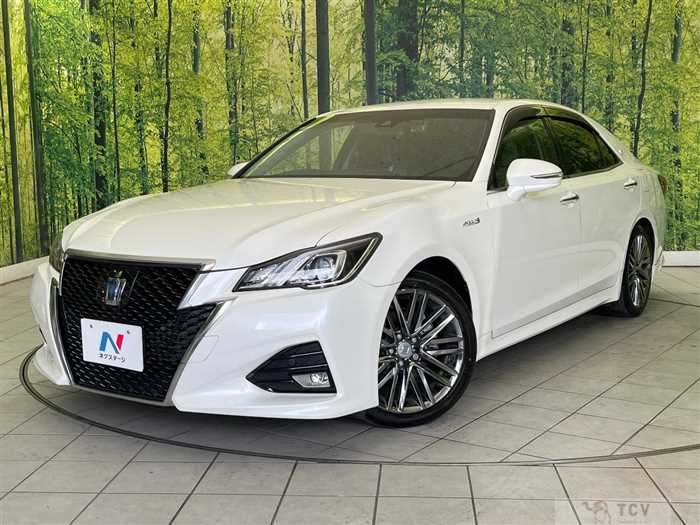 2017 Toyota Crown Hybrid