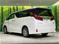 2022 Toyota Alphard Hybrid