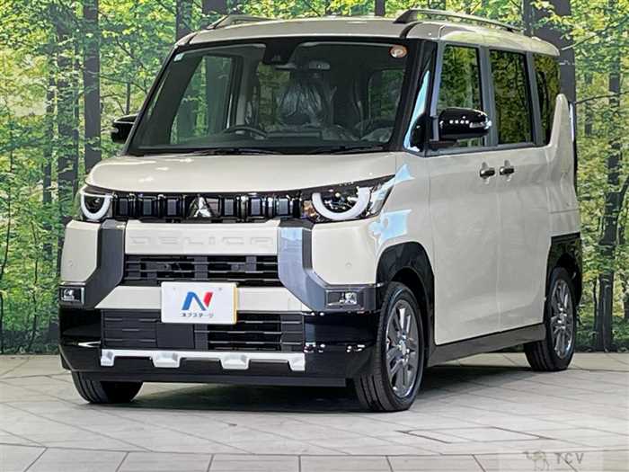 2025 Mitsubishi DELICA MINI