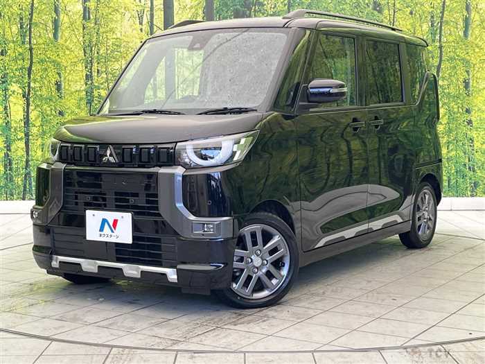 2023 Mitsubishi DELICA MINI