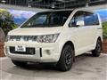 2016 Mitsubishi Delica D5