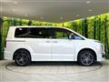 2019 Mitsubishi Delica D5