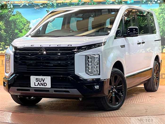 2024 Mitsubishi Delica D5