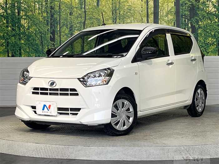 2020 Daihatsu Mira Es