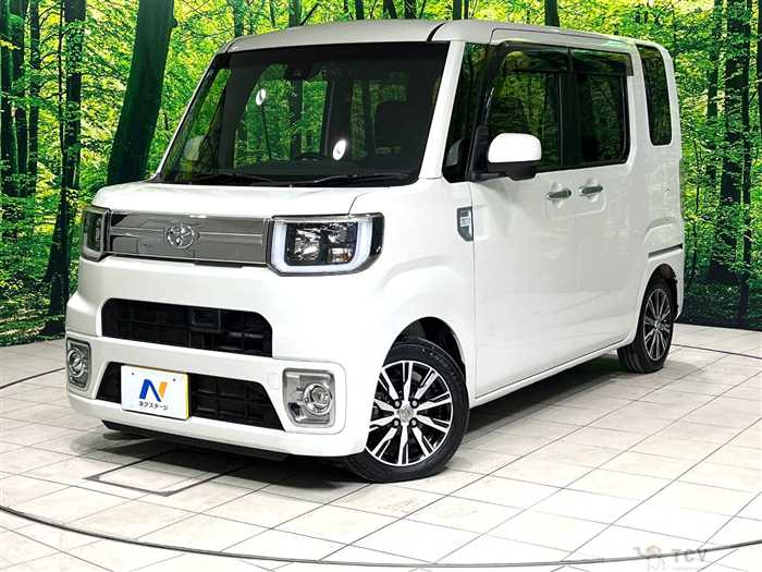2016 Toyota PIXIS MEGA