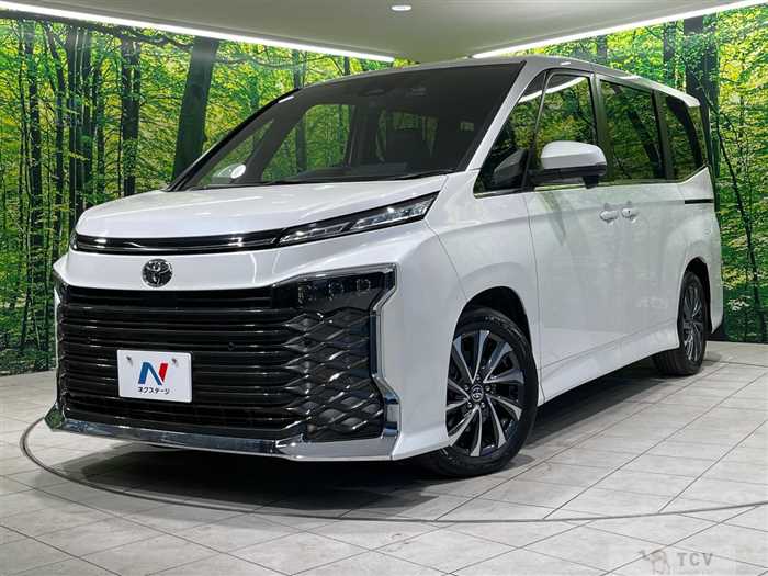 2025 Toyota Voxy