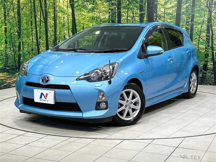 2013 Toyota AQUA