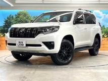 2022 Toyota Land Cruiser Prado