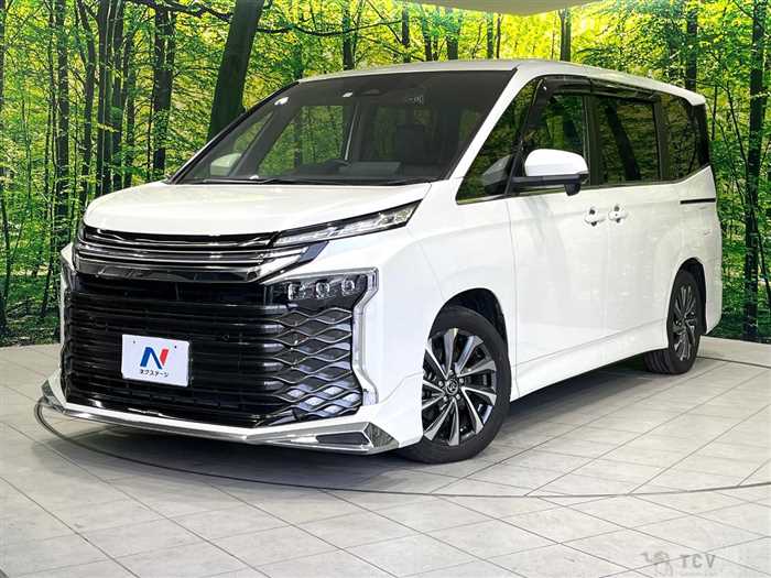 2023 Toyota Voxy