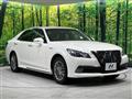 2014 Toyota Crown Hybrid