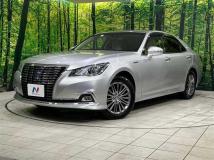 2017 Toyota Crown Hybrid