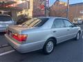 2000 Toyota Crown