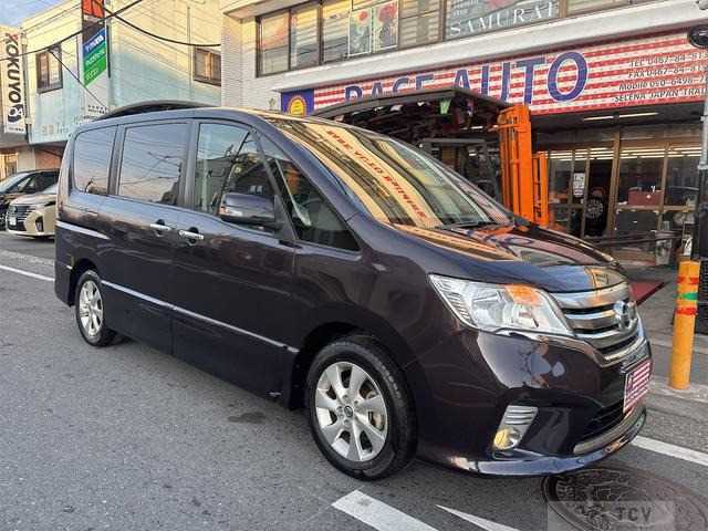 2011 Nissan Serena
