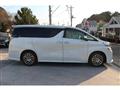 2016 Toyota Vellfire