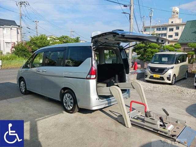 2017 Nissan Serena