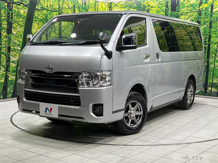 2022 Toyota Hiace Van