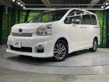 2013 Toyota Voxy