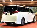 2023 Toyota Alphard Hybrid