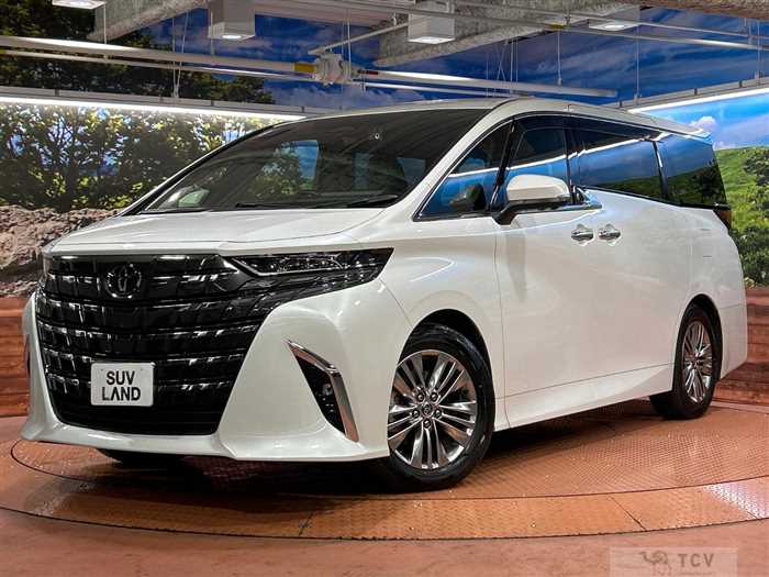 2023 Toyota Alphard Hybrid