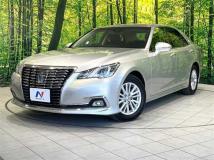 2017 Toyota Crown Hybrid