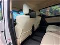 2015 Toyota Alphard Hybrid