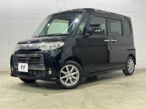 2011 Daihatsu Tanto