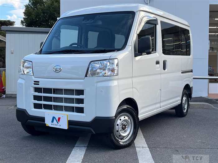2022 Daihatsu Hijet Cargo