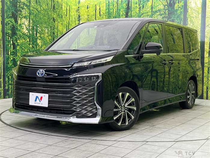 2023 Toyota Voxy