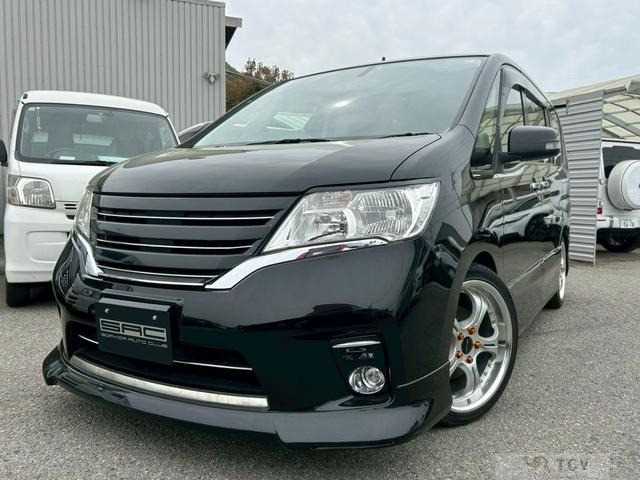 2012 Nissan Serena