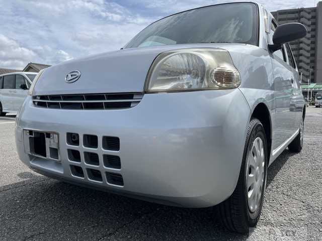 2011 Daihatsu Esse