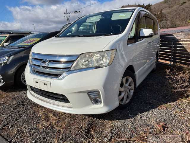 2011 Nissan Serena