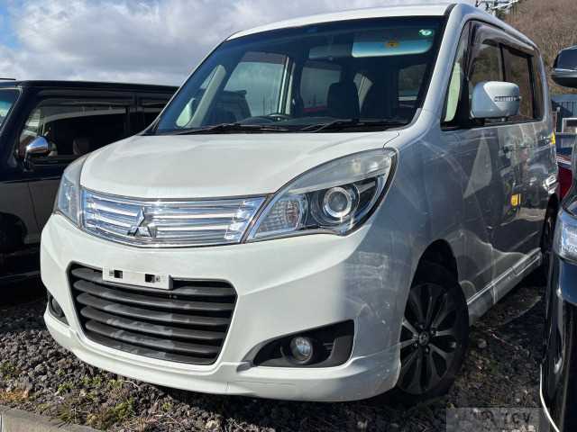 2014 Mitsubishi Delica