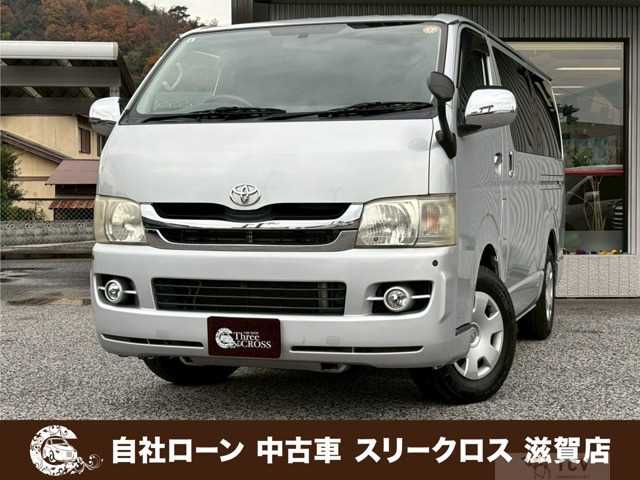 2010 Toyota Regiusace Van