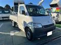 2011 Toyota Liteace Truck