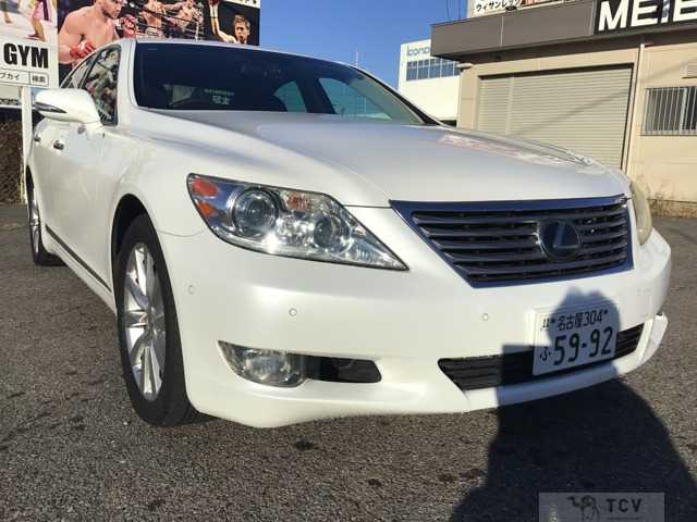 2010 Lexus LS