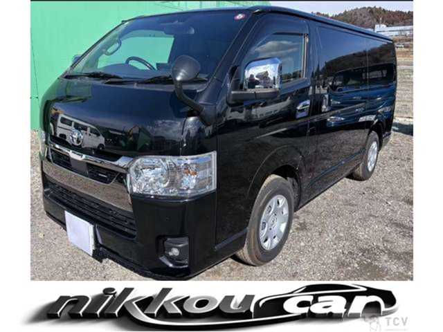2022 Toyota Hiace Van