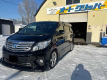 2013 Toyota Alphard Hybrid