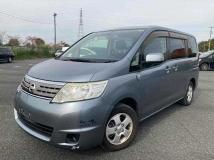 2010 Nissan Serena